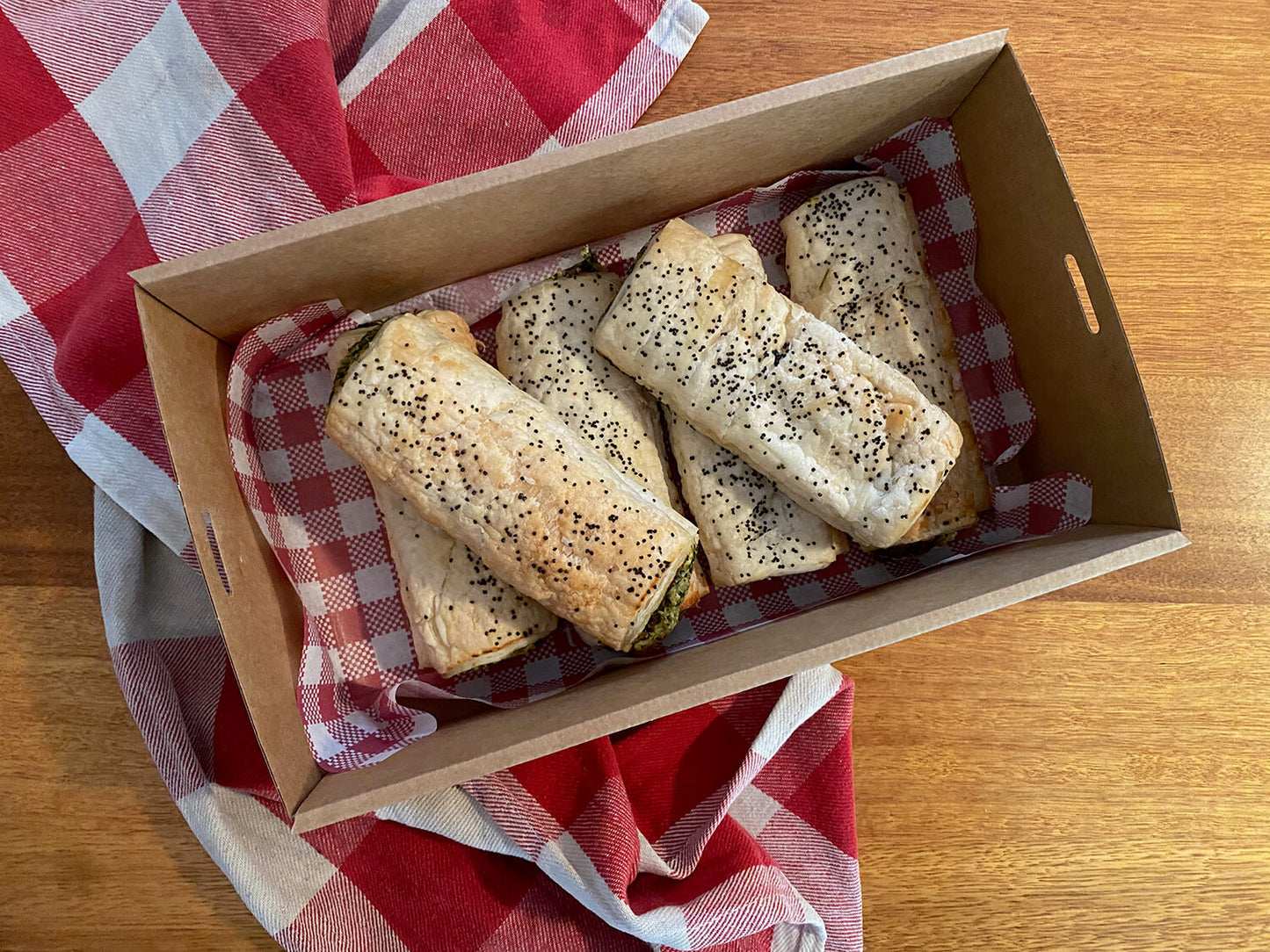 Savoury Pack - Cheese and Spinach Rolls