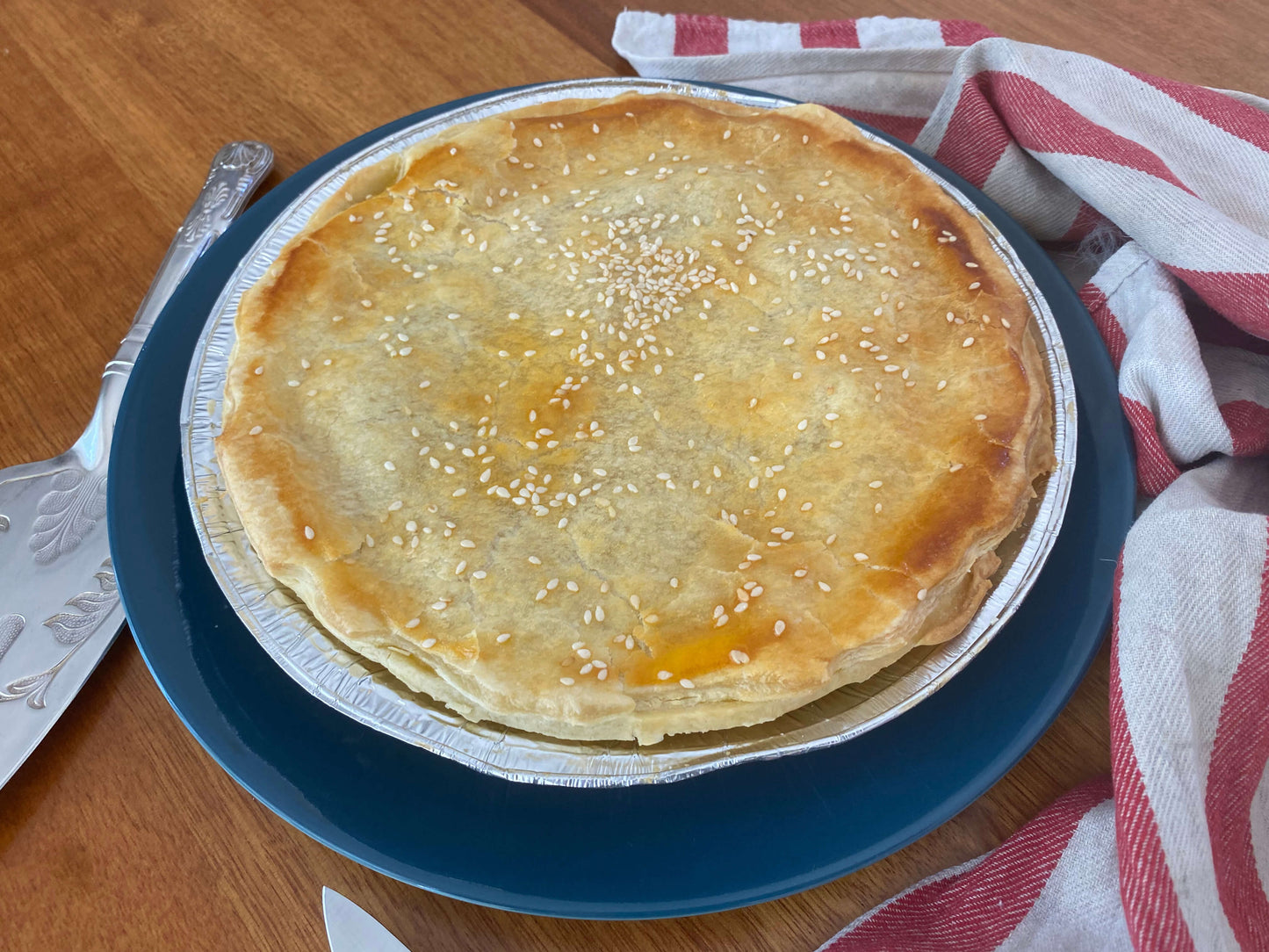 chicken and leek family pie