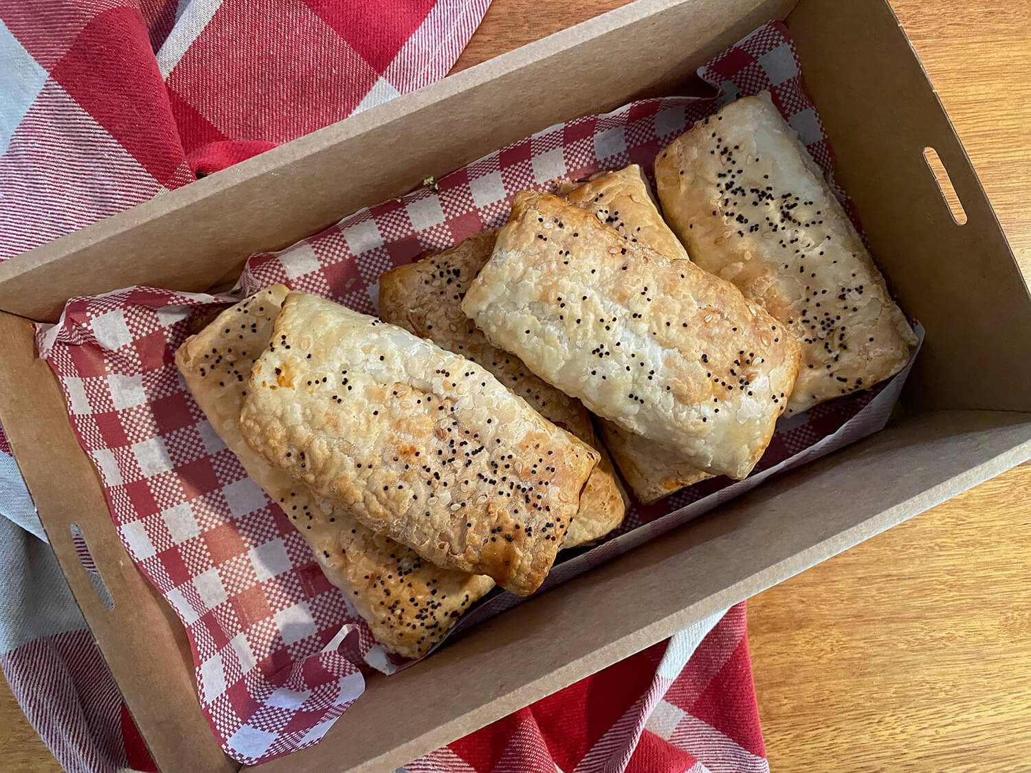 Savoury Pack - Beef Sausage Rolls with Bush Tomato and Native Oregano